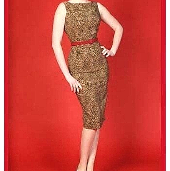 Bettie Page Wiggle Dress - Picture 2 of 8
